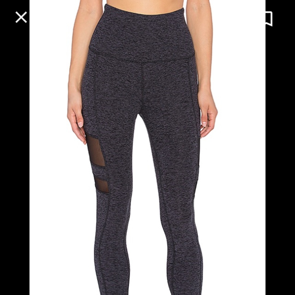 Beyond Yoga Grey Women’s Leggings